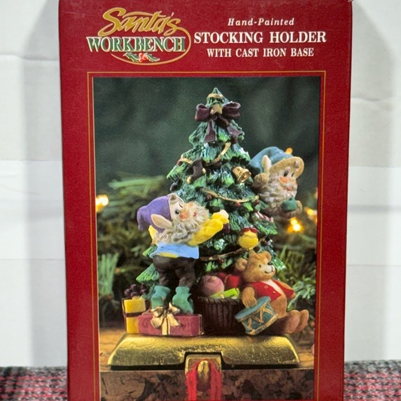 Santa’s Workbench Cast Iron Stocking Holder Elves 1995 With Box - Picture 3 of 7